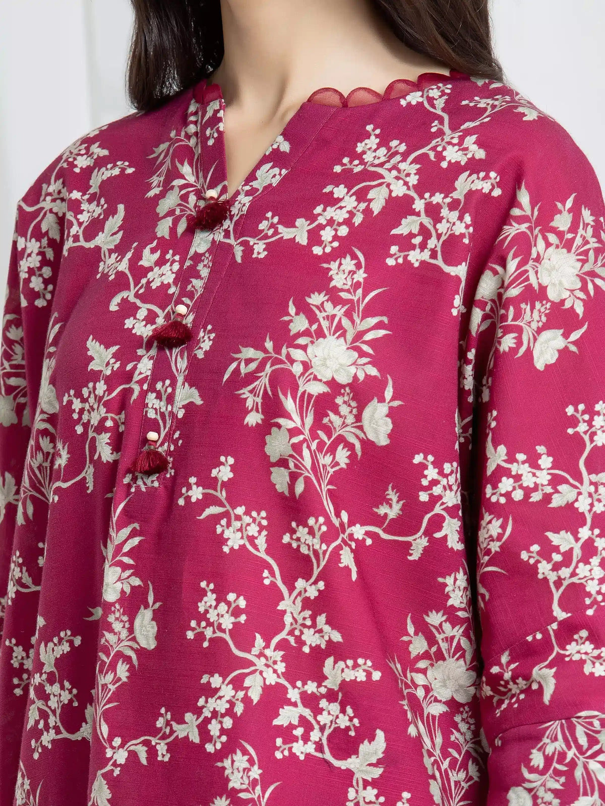 Edenrobe Dark Pink Printed Khaddar Suit 3 Piece Unstitched – Image 4