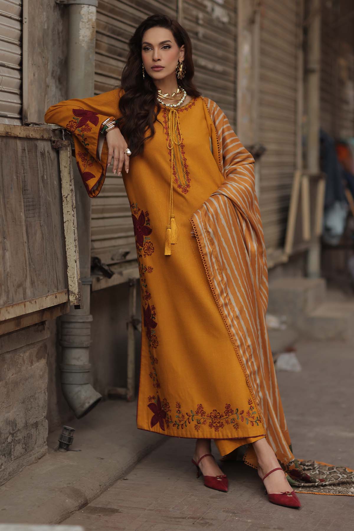 Peach leather 3-piece unstitched suit CSL6-03 – view 4