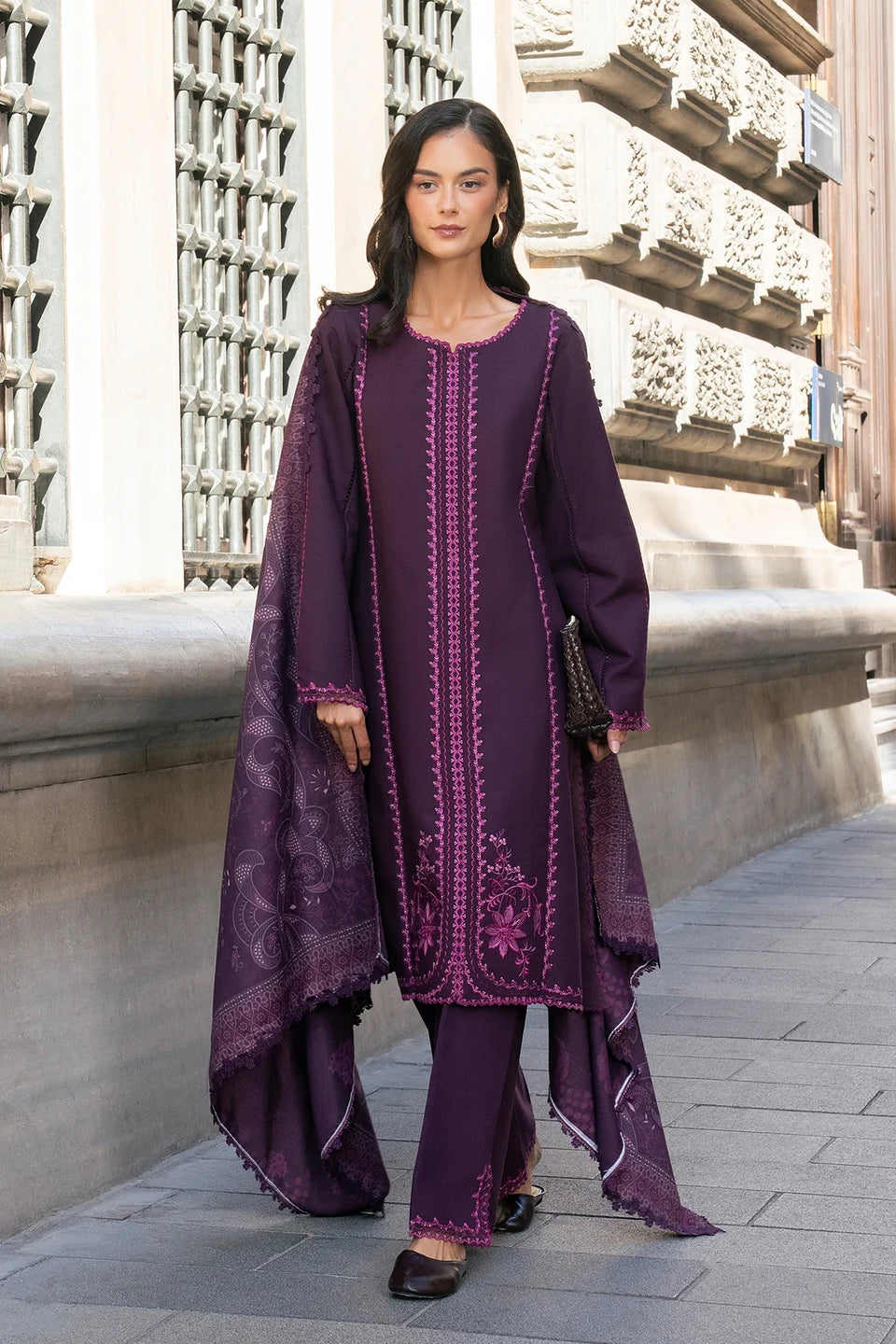 Rang Rasiya Meet Me In Istanbul – Unstitched Linen 3-Piece Suit | MAUVE