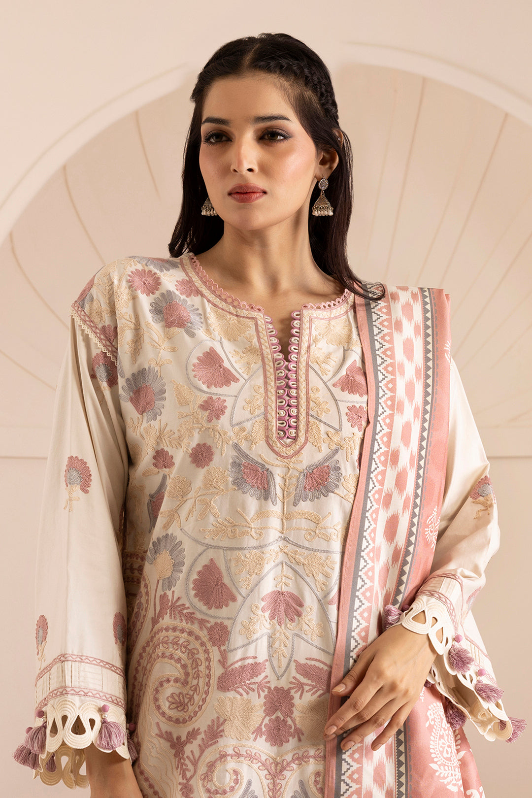 Zellbury Off White Cotton Satin Embroidered Unstitched Suit WUW25E30267 image 3
