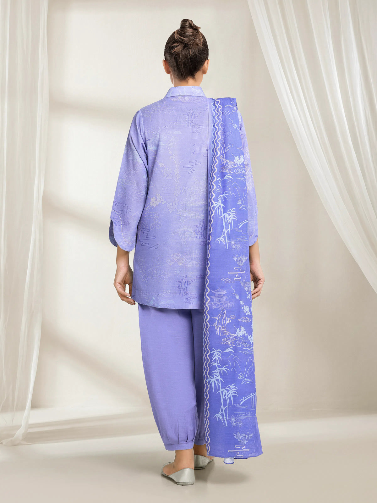 Edenrobe Lavender Printed Khaddar Suit Image 5