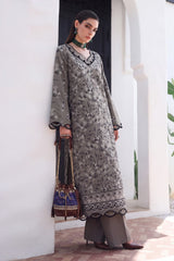 Safwa KEG-20 Olive Khaddar suit detail