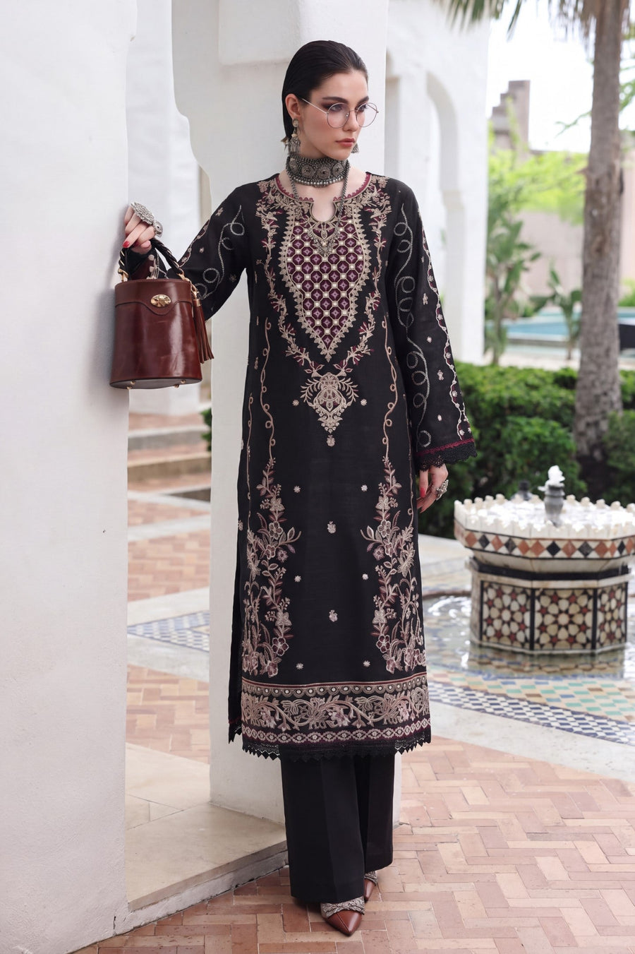 Safwa KEG-16 Olive Khaddar suit front