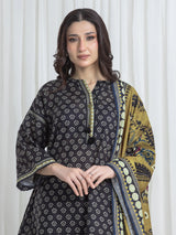 Edenrobe Black Printed Khaddar Suit Image 2