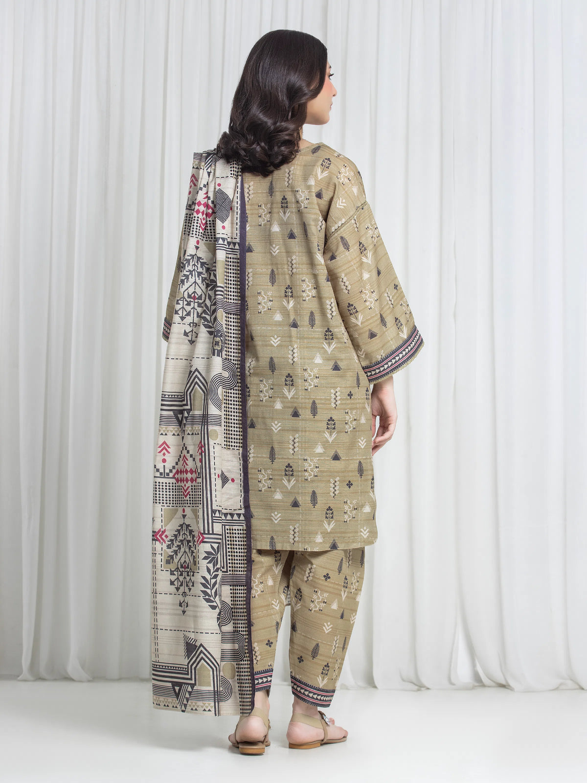 Edenrobe Khaki Printed Khaddar Suit Image 6