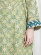 Edenrobe Lime Printed Khaddar Suit Image 4