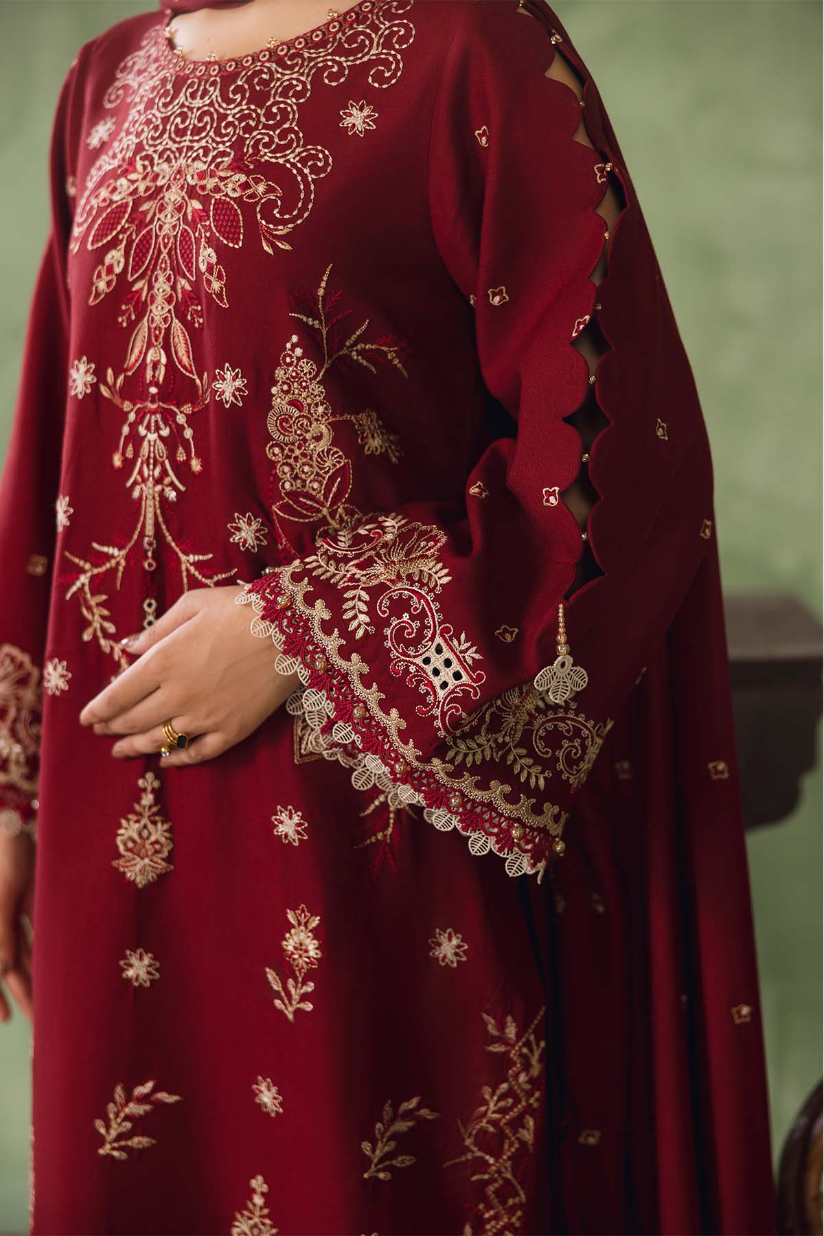 Peridot Cotray 596-A Unstitched 3-Piece Embroidered Slub Linen Suit - Al-Zafar Fabrics