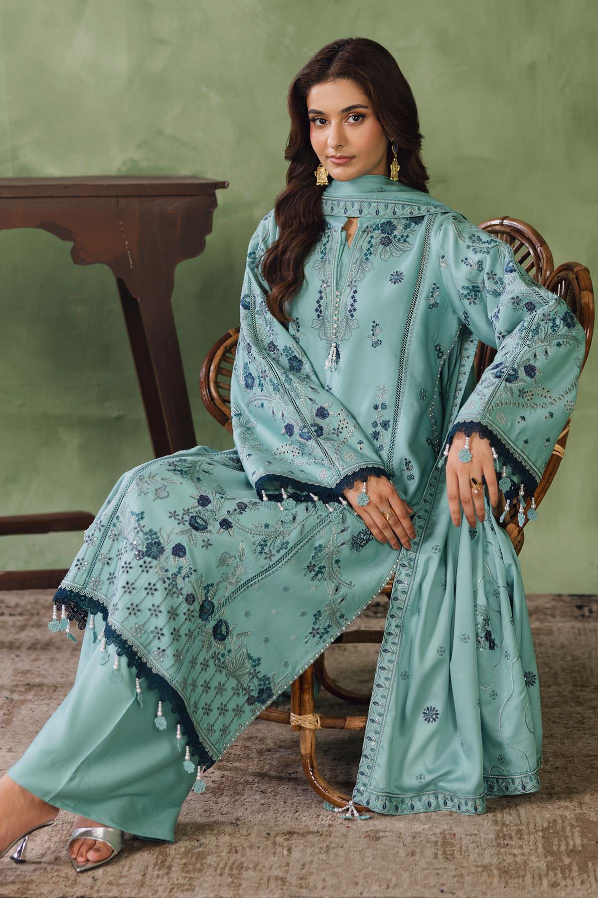 Peridot Cotray 593-B Unstitched 3-Piece Embroidered Cotray Suit - Al-Zafar Fabrics