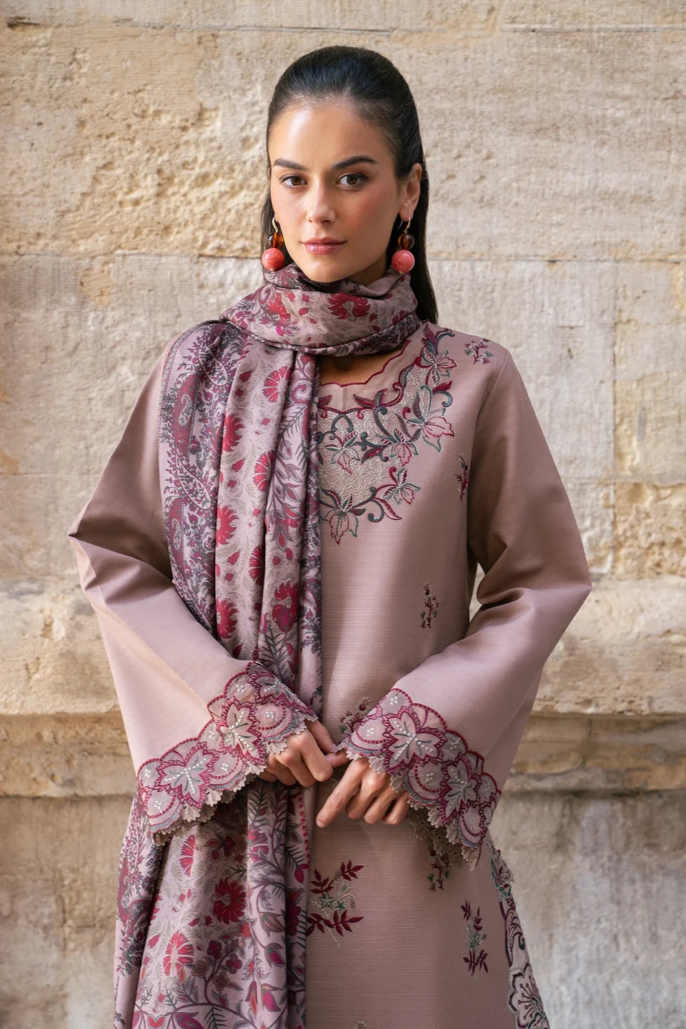 Rang Rasiya Meet Me In Istanbul – Unstitched Linen 3-Piece Suit | BLOOM