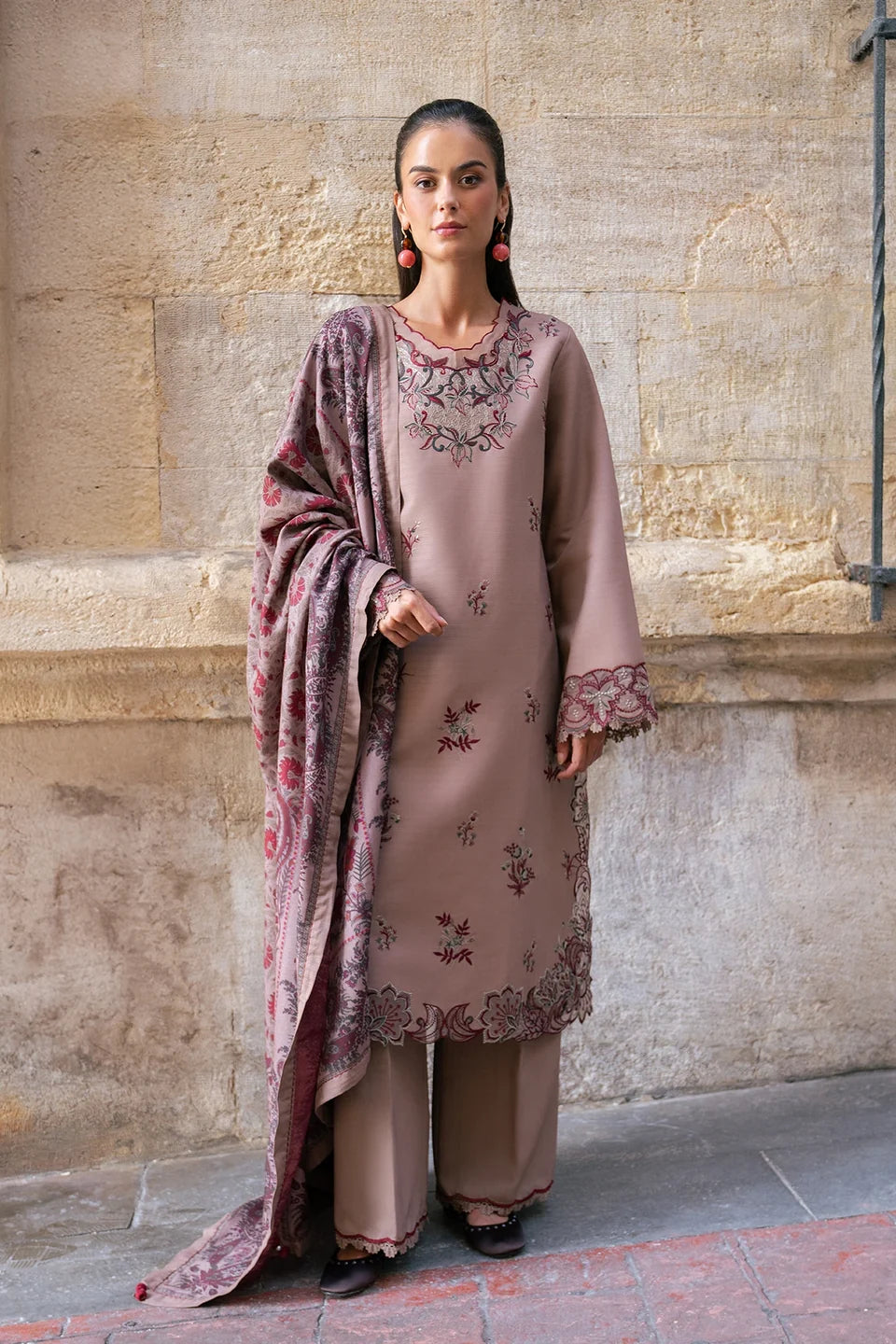 Rang Rasiya Meet Me In Istanbul – Unstitched Linen 3-Piece Suit | BLOOM