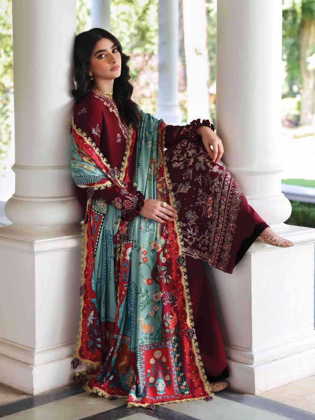 Republic Womenswear Amaris Unstitched Karandi 3Pc Suit D-04 - Al-Zafar Fabrics