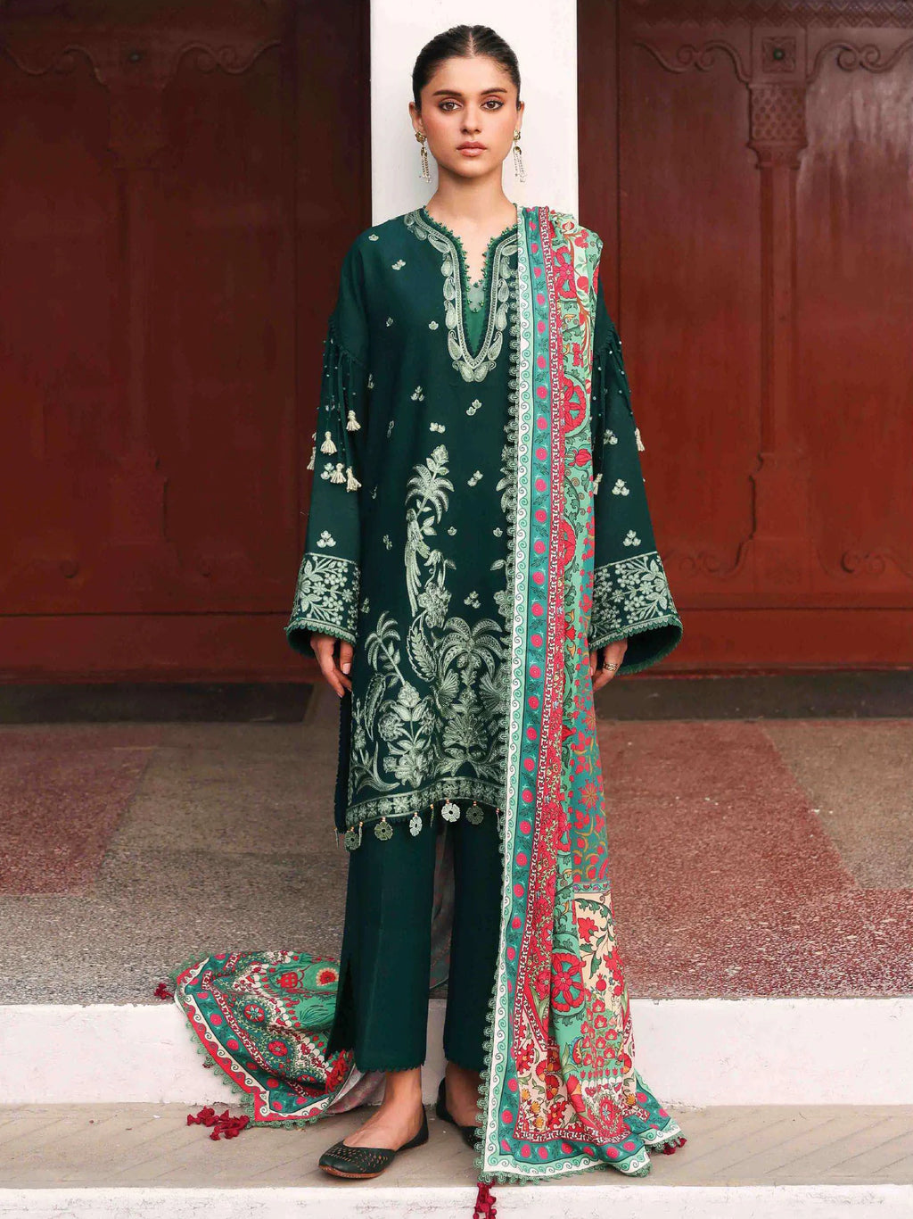 Republic Womenswear Amaris Unstitched Karandi 3Pc Suit D-07 - Al-Zafar Fabrics