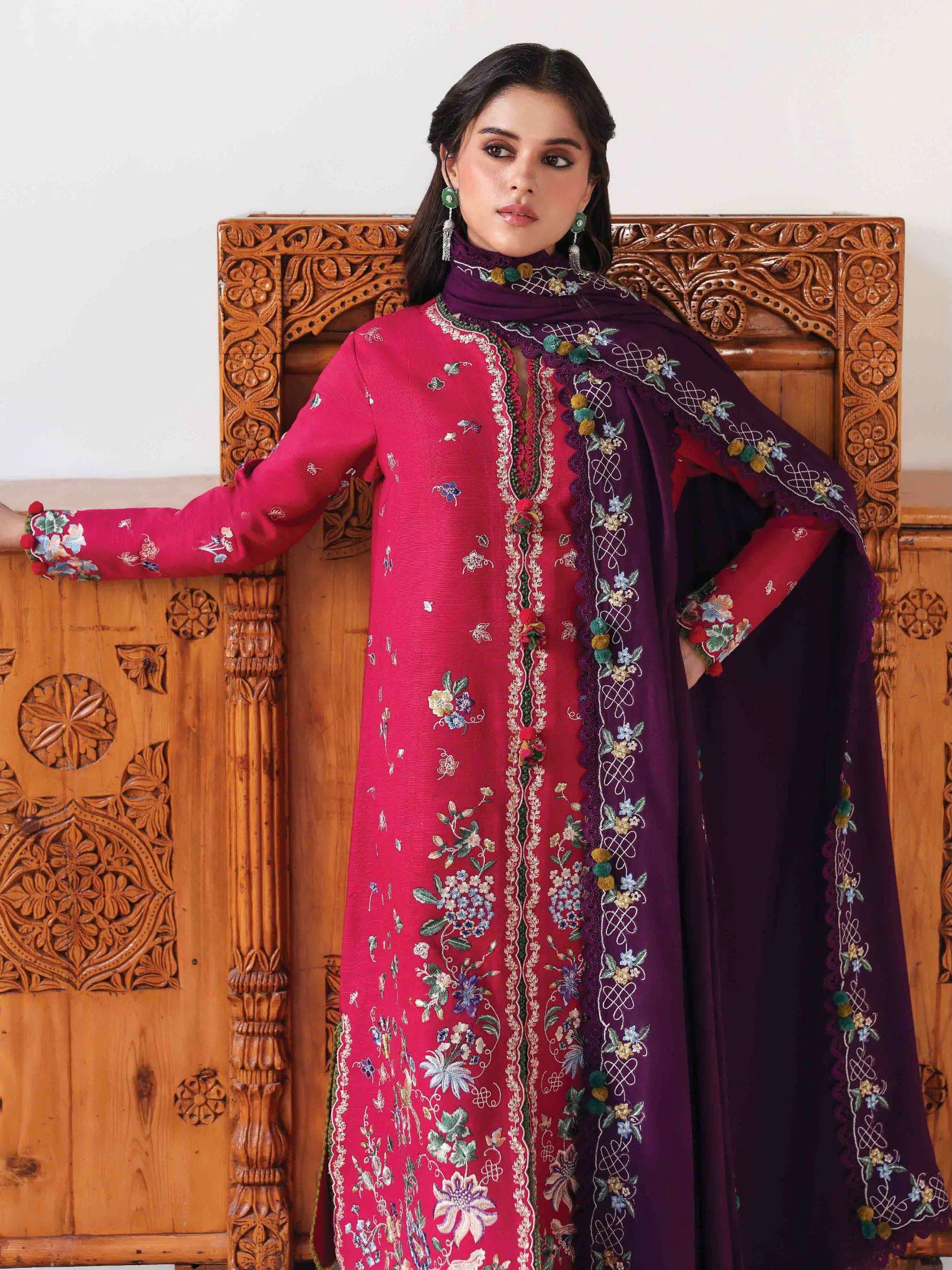 Republic Womenswear Amaris Unstitched Khaddar 3Pc Suit D-08