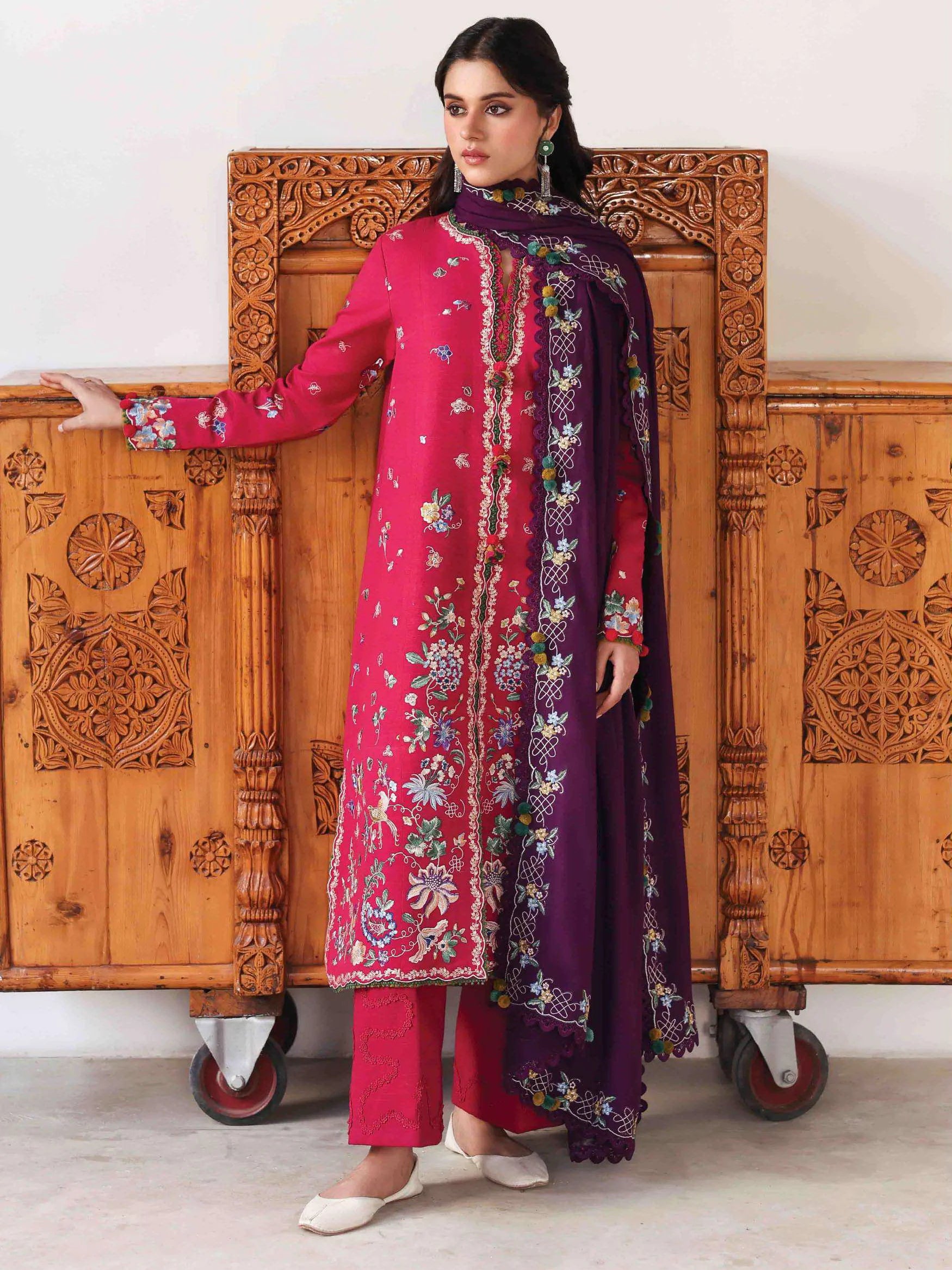 Republic Womenswear Amaris Unstitched Khaddar 3Pc Suit D-08 - Al-Zafar Fabrics