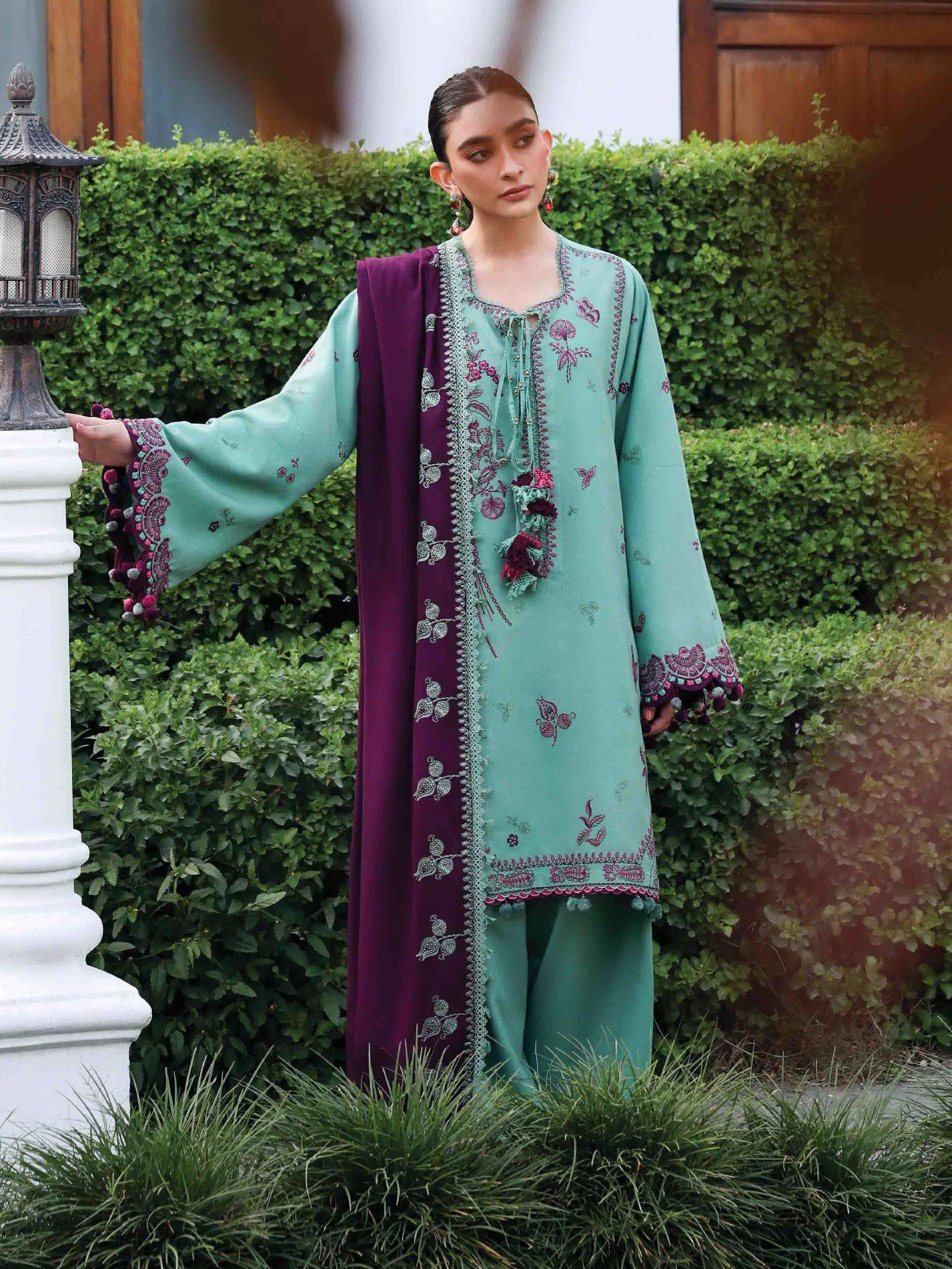Republic Womenswear Amaris Unstitched Karandi 3Pc Suit D-14 - Al-Zafar Fabrics