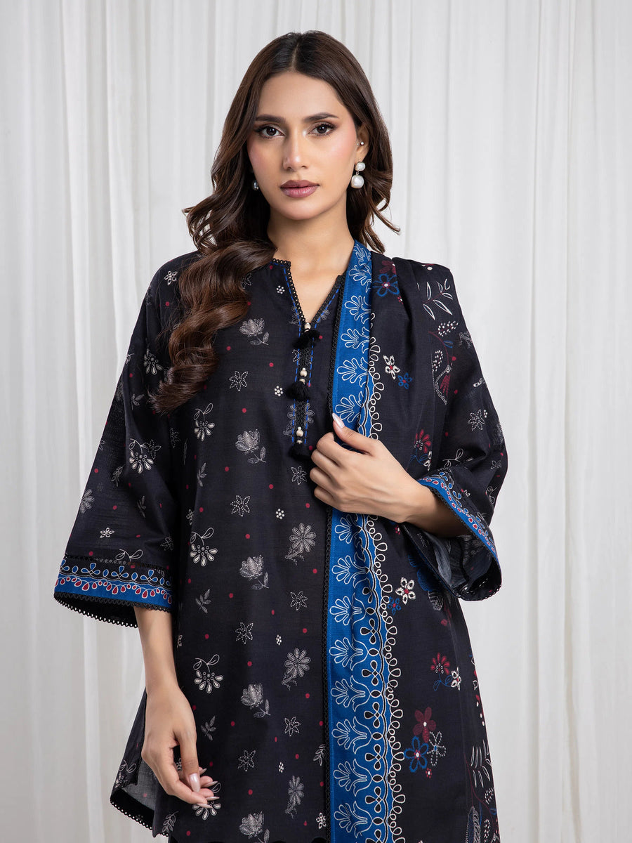 Edenrobe Black Printed Khaddar Suit EWU6A3-37076-3P image 2
