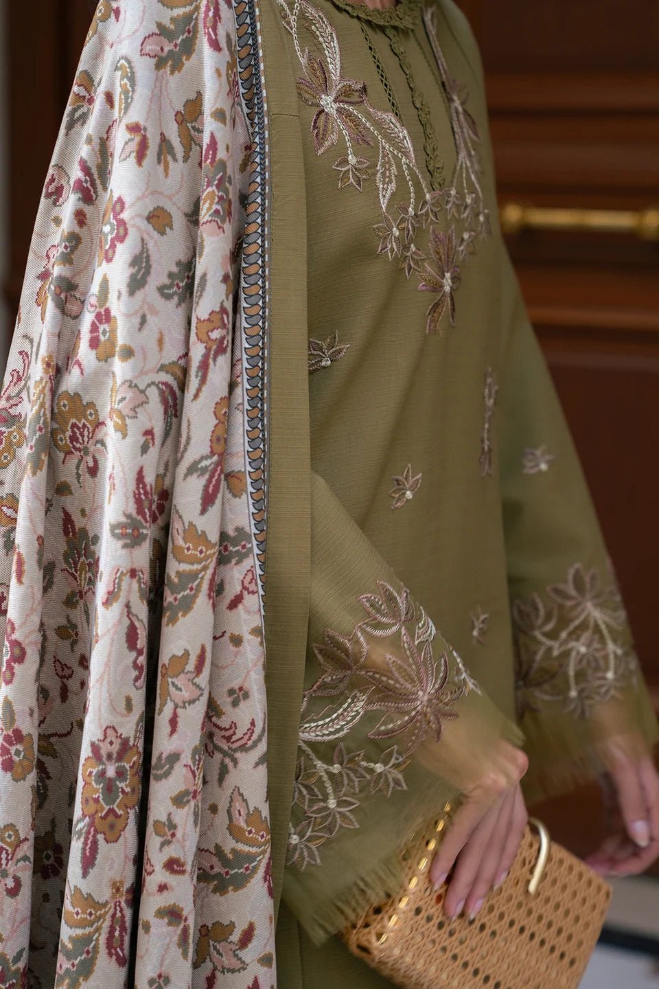 Rang Rasiya Meet Me In Istanbul – Unstitched Linen 3-Piece Suit | EDEN