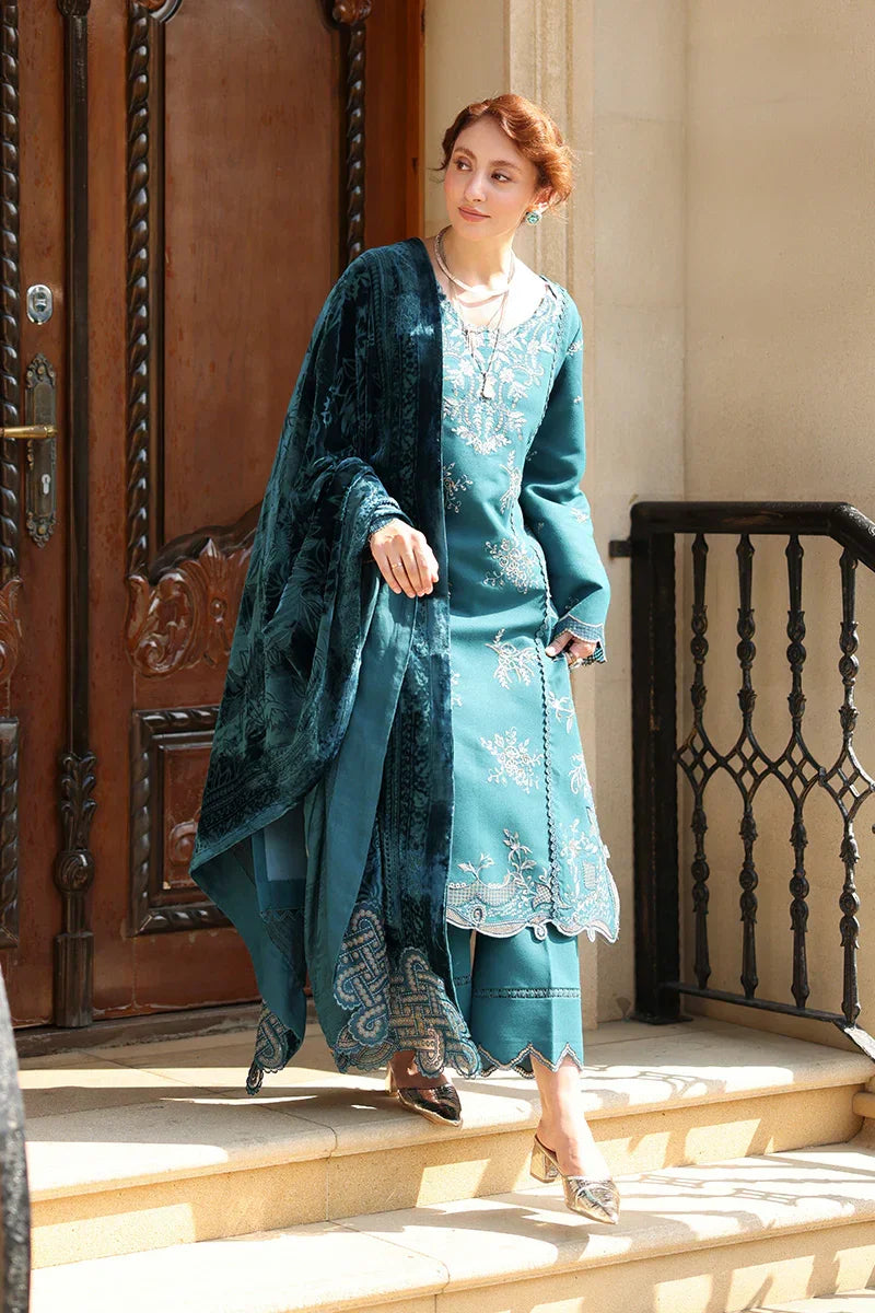 Rang Rasiya Carnation 3Pc Embroidered Karandi Suit D-01 Mint - Al-Zafar Fabrics