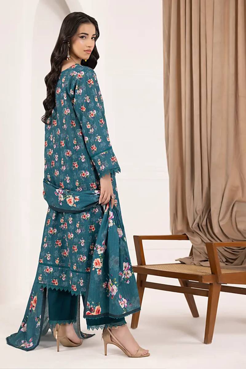 Salina Printed Khaddar Chapter 6 Unstitched 3pc suit SPKV6-8
