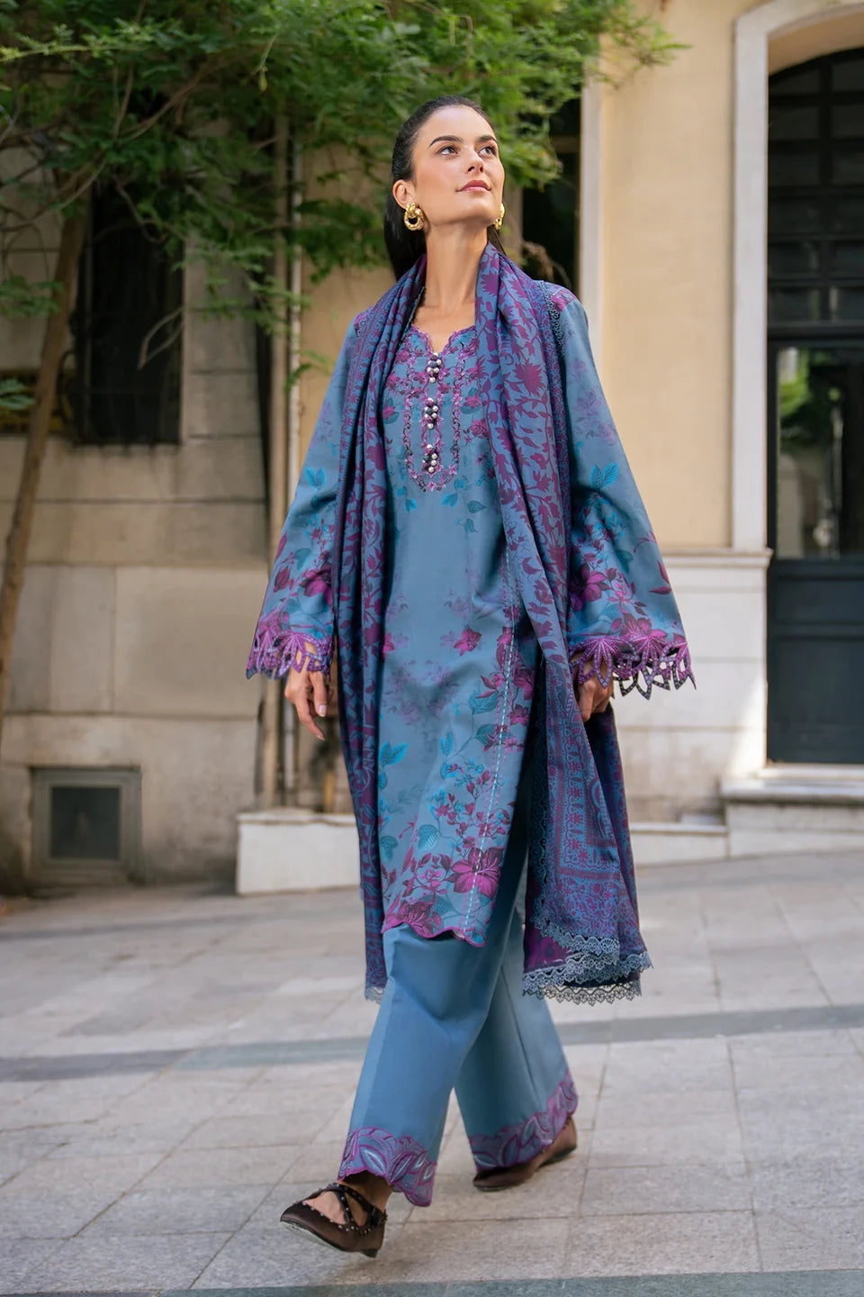 Rang Rasiya Meet Me In Istanbul – Unstitched khaddar 3-Piece Suit | SKYE
