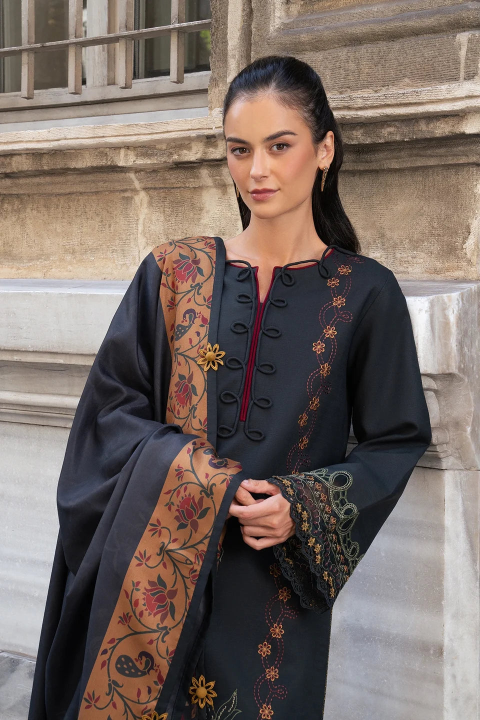 Rang Rasiya Meet Me In Istanbul – Unstitched Linen 3-Piece Suit | VELORA