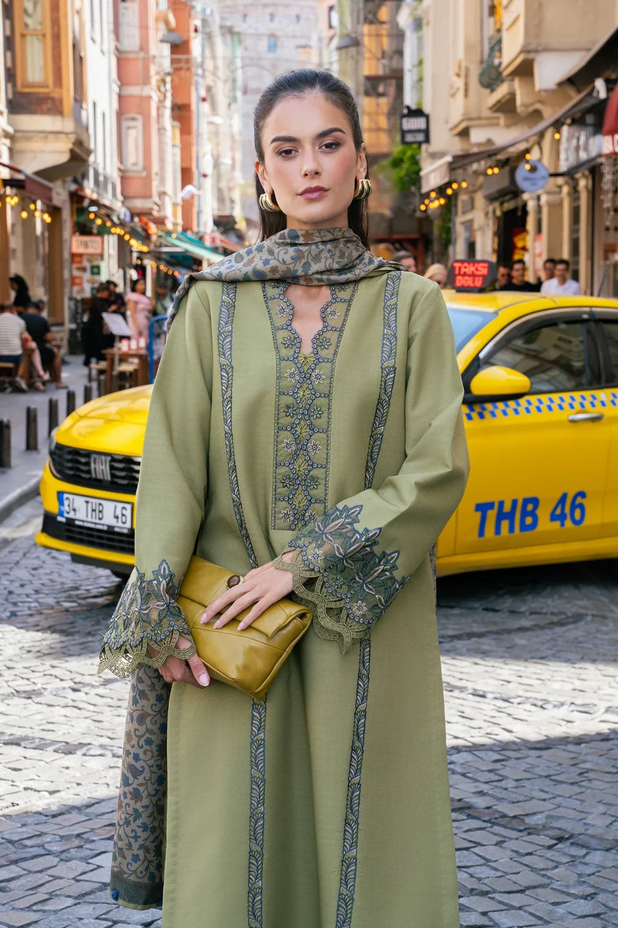 Rang Rasiya Meet Me In Istanbul – Unstitched Linen 3-Piece Suit | WILLOW