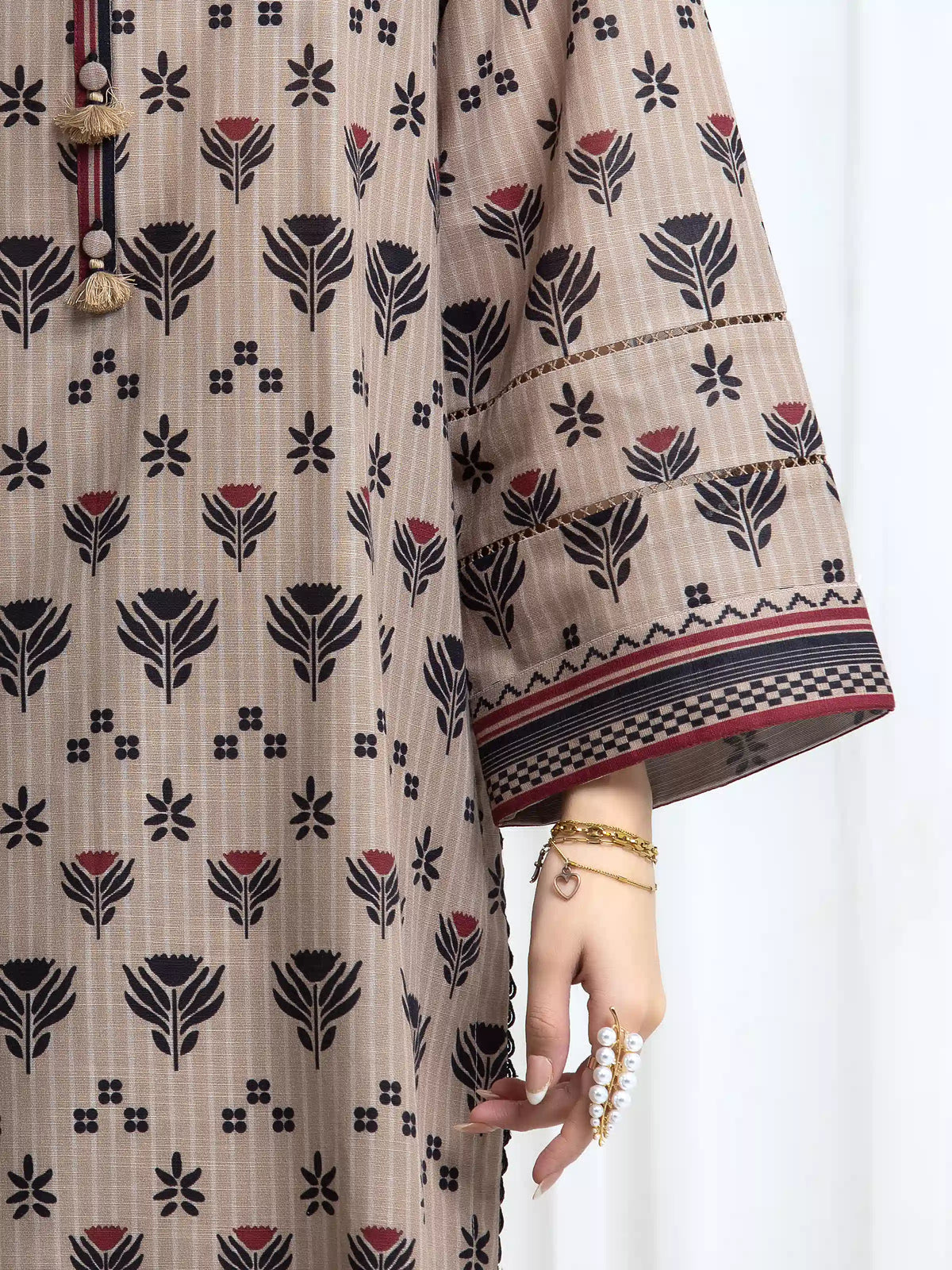 Edenrobe Khaki Printed Khaddar Suit – 3 Piece Unstitched