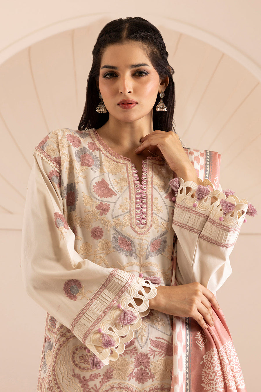 Zellbury Off White Cotton Satin Embroidered Unstitched Suit WUW25E30267 image 1