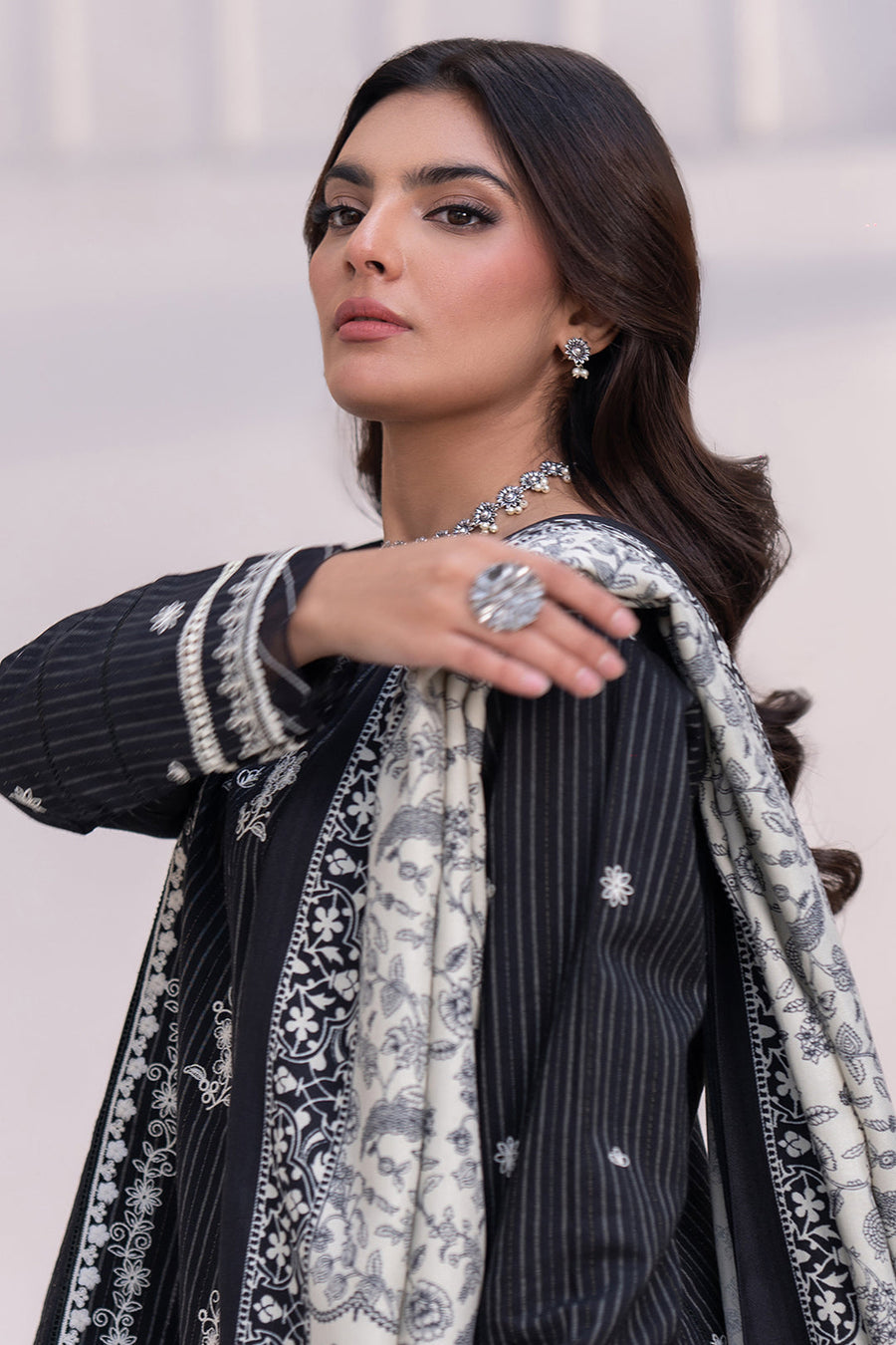 Zellbury Black Embroidered Khaddar 3 Piece Unstitched Suit – WUW24E30540 image 2