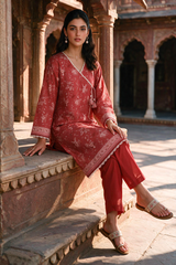 Zellbury dusty rose printed Khaddar 2 piece suit WUWQ1X20473 seated view
